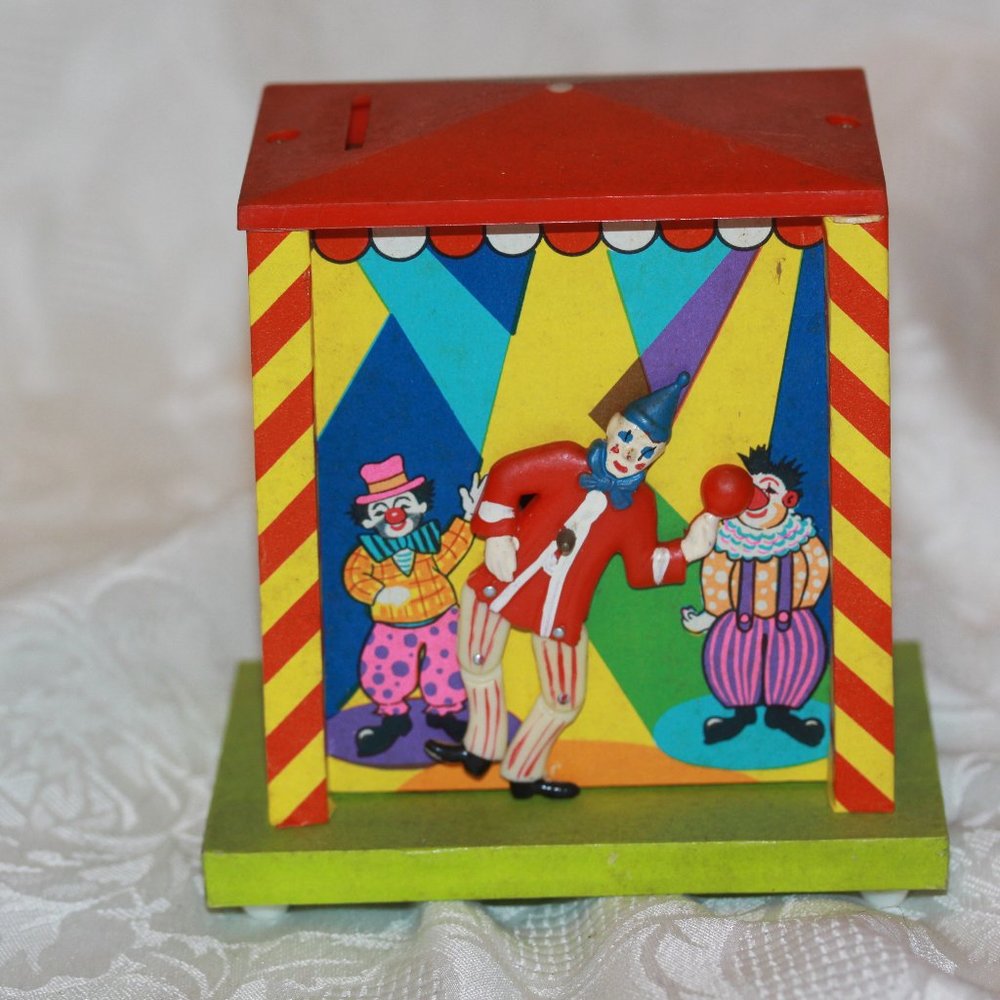 Vintage Dancing Clown Music Box Coin Piggy Still Bank WITH KEY - Picture 2 of 6